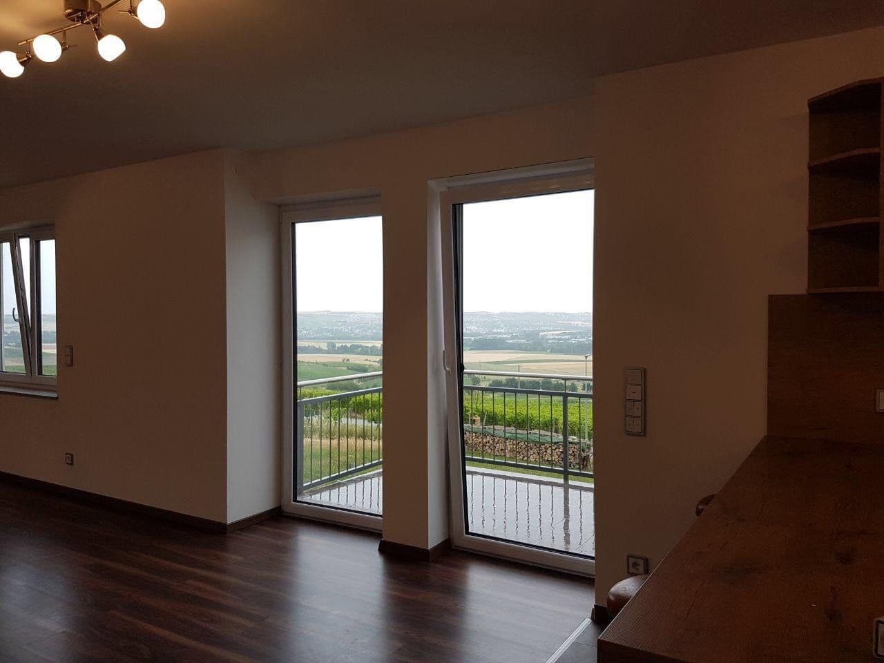 Pronájem domu 219 m², pozemek 300 m², Essenheim, Porýní-Falc Pronájem domu 219 m², pozemek 300 m², Essenheim, Porýní-Falc