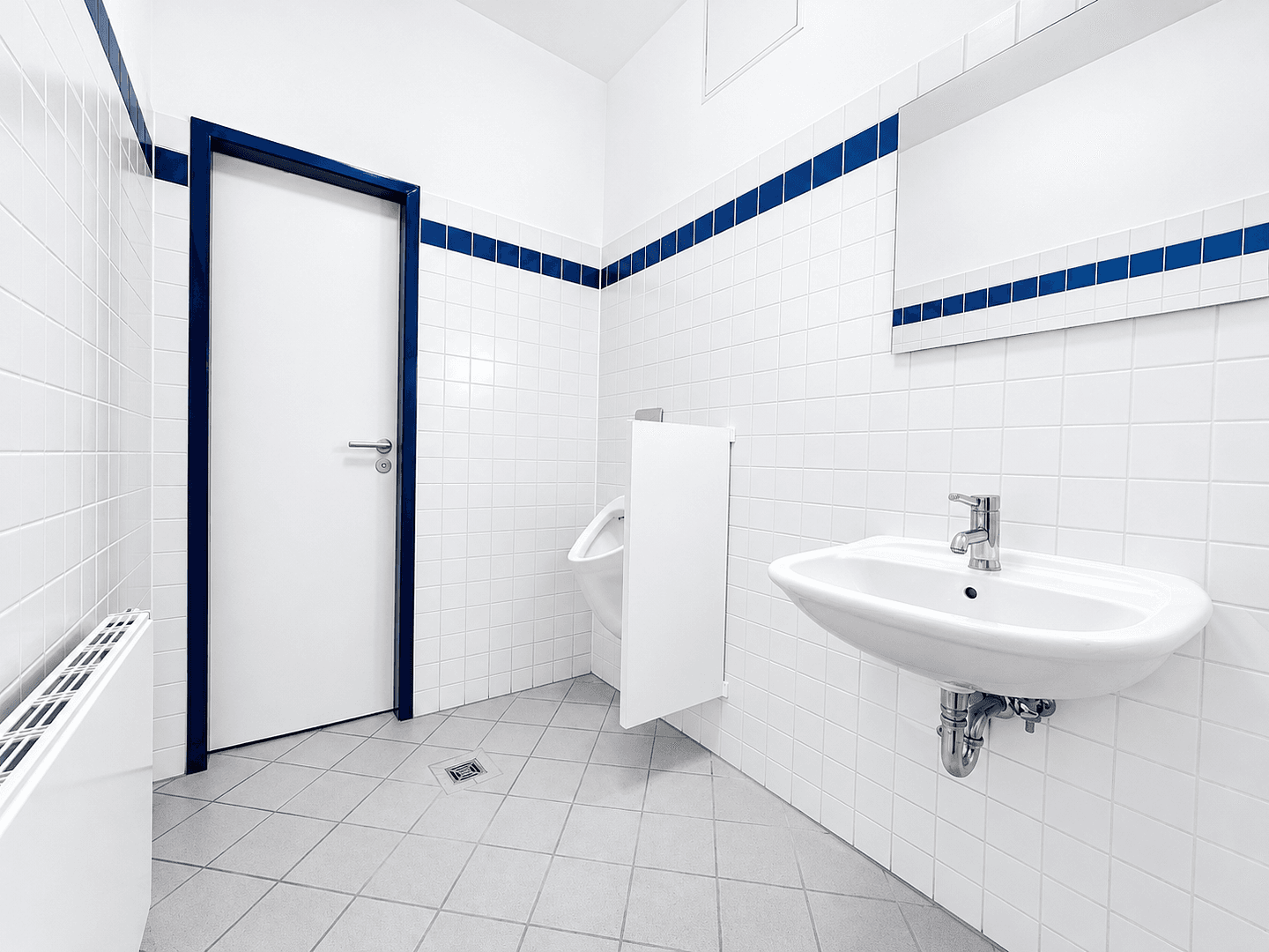 Pronájem kanceláře 37 m², Rövertannen 13, Güstrow, Mecklenburg-Vorpommern Pronájem kanceláře 37 m², Rövertannen 13, Güstrow, Mecklenburg-Vorpommern
