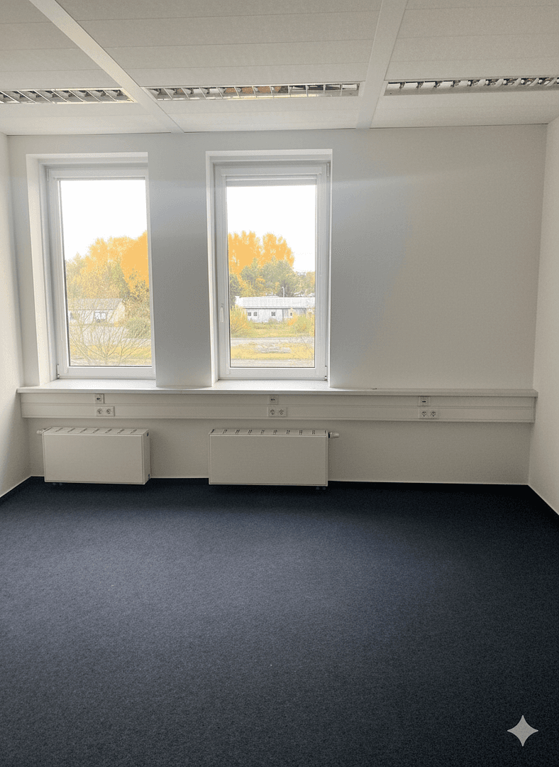 Pronájem kanceláře 37 m², Rövertannen 13, Güstrow, Mecklenburg-Vorpommern Pronájem kanceláře 37 m², Rövertannen 13, Güstrow, Mecklenburg-Vorpommern