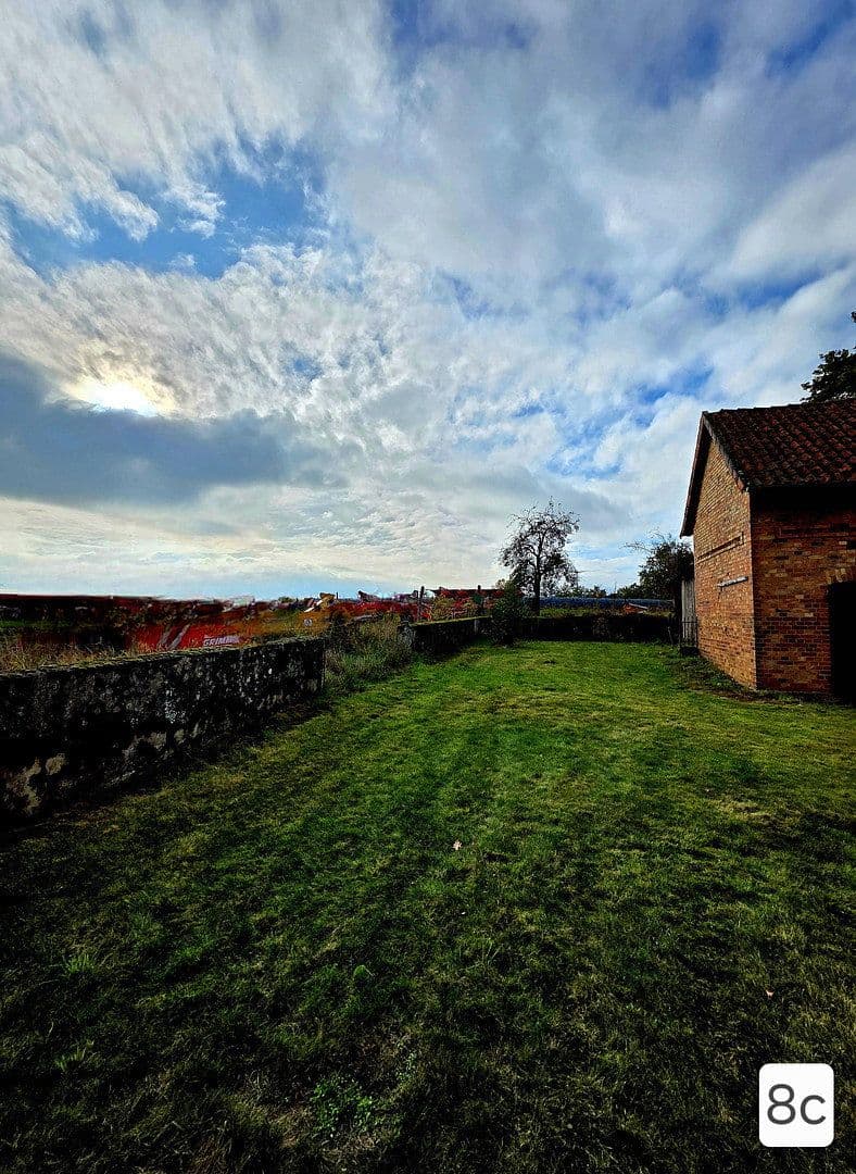 Prodej domu 219 m², pozemek 1.317 m², Uelzen, Dolní Sasko Prodej domu 219 m², pozemek 1.317 m², Uelzen, Dolní Sasko