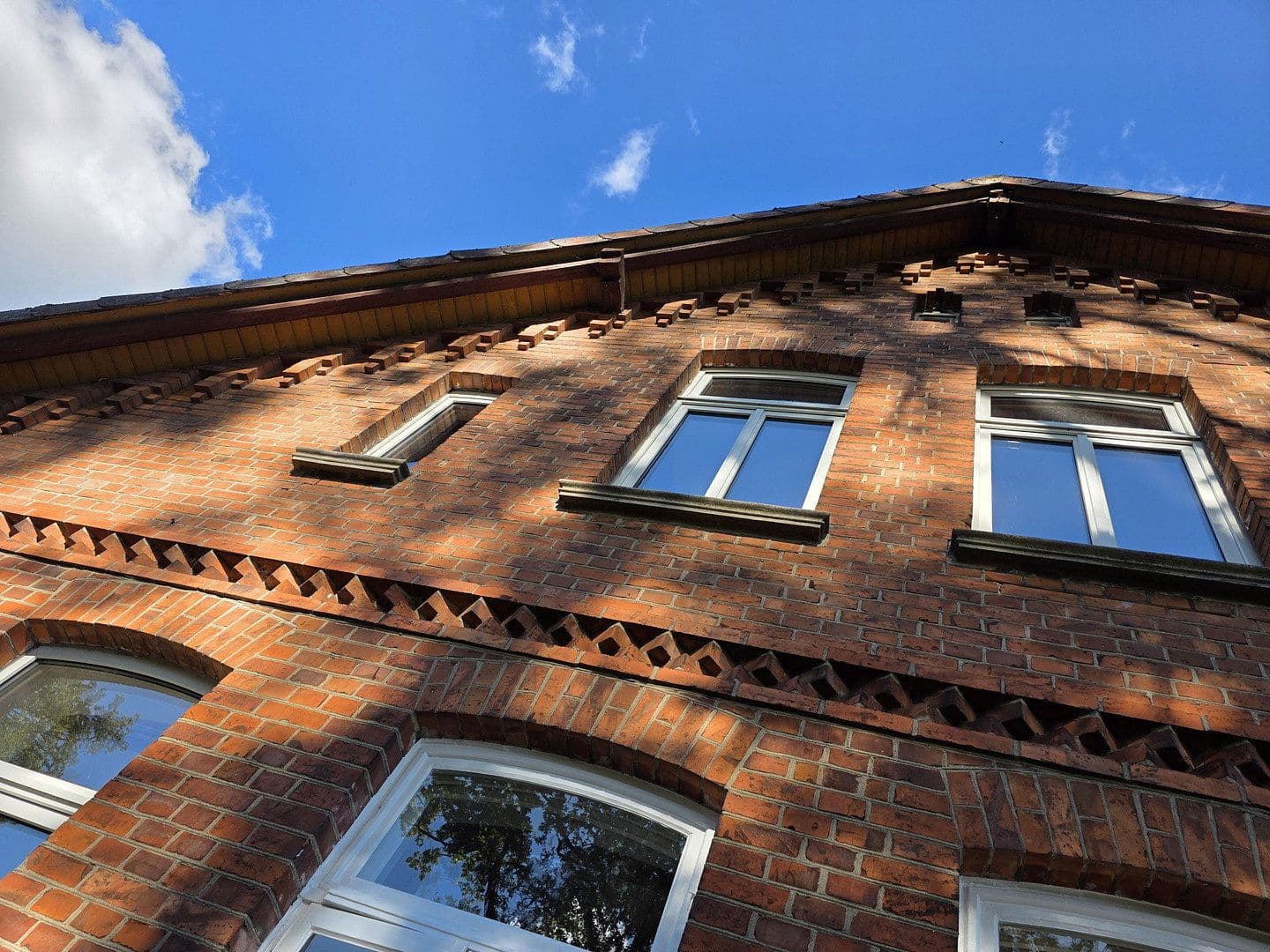 Prodej domu 219 m², pozemek 1.317 m², Uelzen, Dolní Sasko Prodej domu 219 m², pozemek 1.317 m², Uelzen, Dolní Sasko