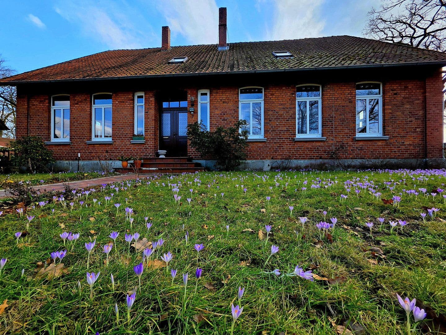 Prodej domu 219 m², pozemek 1.317 m², Uelzen, Dolní Sasko Prodej domu 219 m², pozemek 1.317 m², Uelzen, Dolní Sasko