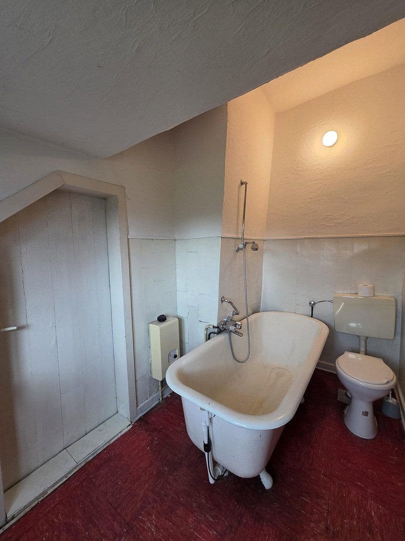 Prodej domu 219 m², pozemek 1.317 m², Uelzen, Dolní Sasko Prodej domu 219 m², pozemek 1.317 m², Uelzen, Dolní Sasko