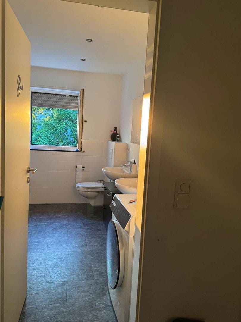 Pronájem bytu 4+kk 108 m², Mannheim, Bádensko-Württembersko Pronájem bytu 4+kk 108 m², Mannheim, Bádensko-Württembersko