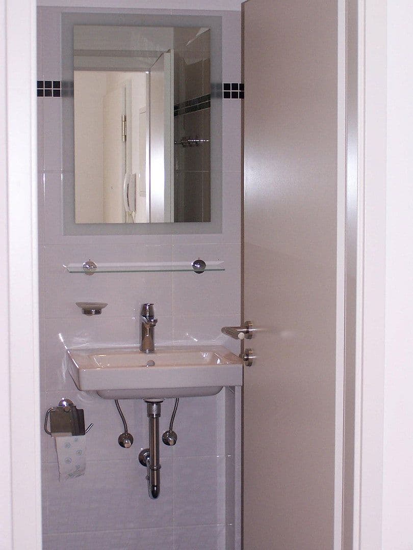 Prodej bytu 2+1 50 m², Schleißheimerstr. 182, München, Bavorsko Prodej bytu 2+1 50 m², Schleißheimerstr. 182, München, Bavorsko