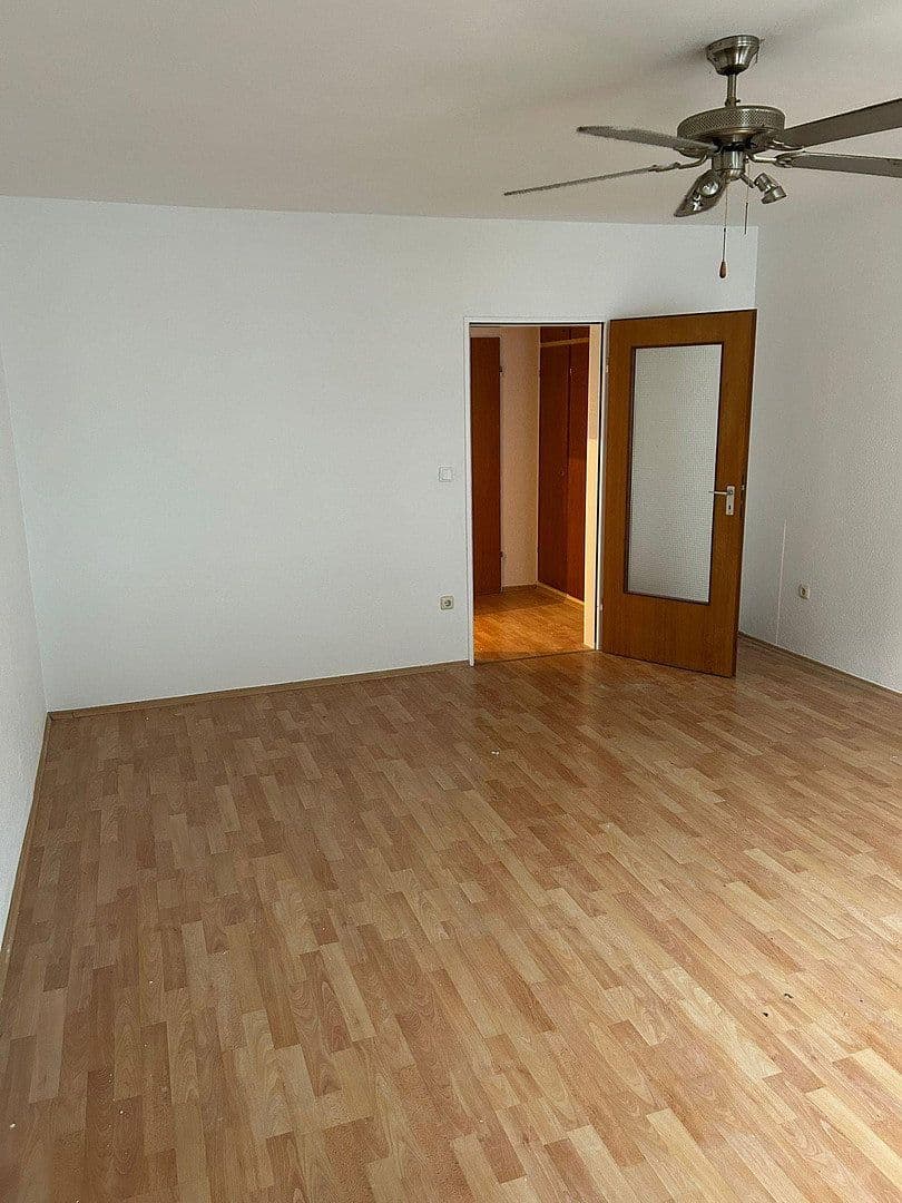 Pronájem bytu 1+kk 39 m², Oberhausen, Severní Porýní-Vestfálsko Pronájem bytu 1+kk 39 m², Oberhausen, Severní Porýní-Vestfálsko