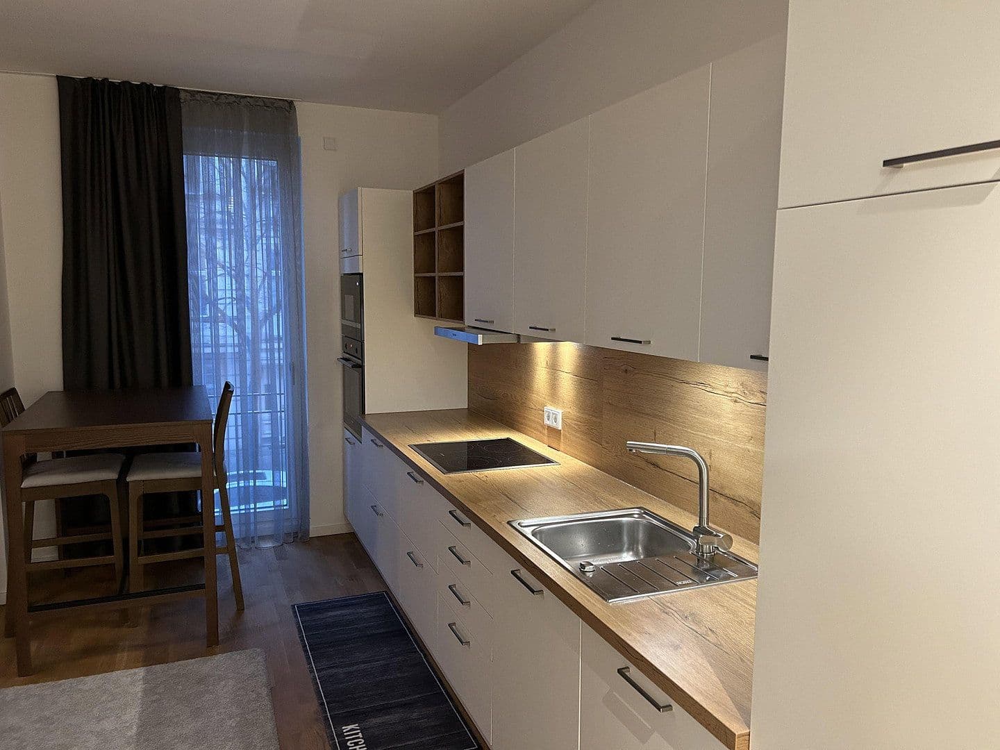 Pronájem bytu 2+1 47 m², Rückertstraße 7, Berlin, Berlín Pronájem bytu 2+1 47 m², Rückertstraße 7, Berlin, Berlín
