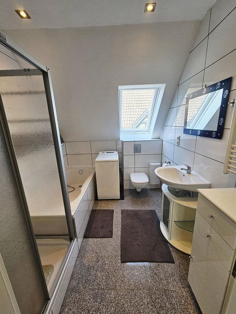 Prodej domu 174 m², pozemek 544 m², Troisdorf, Severní Porýní-Vestfálsko Prodej domu 174 m², pozemek 544 m², Troisdorf, Severní Porýní-Vestfálsko