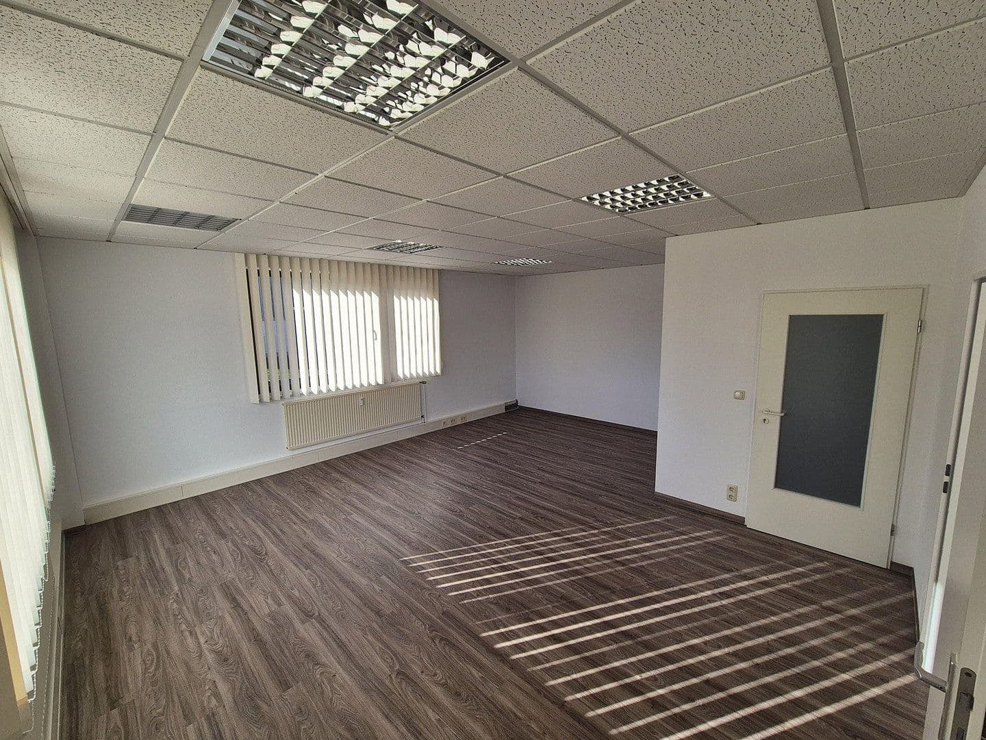 Pronájem kanceláře 124 m², Rudolf-Diesel-Str. 11, Kaltenkirchen, Šlesvicko-Holštýnsko Pronájem kanceláře 124 m², Rudolf-Diesel-Str. 11, Kaltenkirchen, Šlesvicko-Holštýnsko