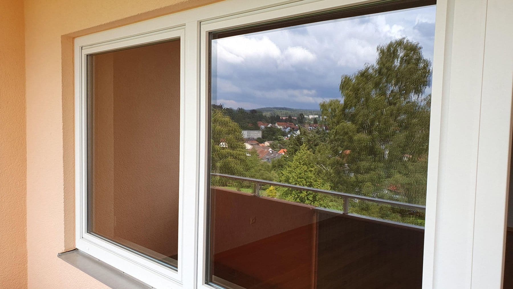 Pronájem bytu 3+1 87 m², Saarbrücken, Země Sársko Pronájem bytu 3+1 87 m², Saarbrücken, Země Sársko