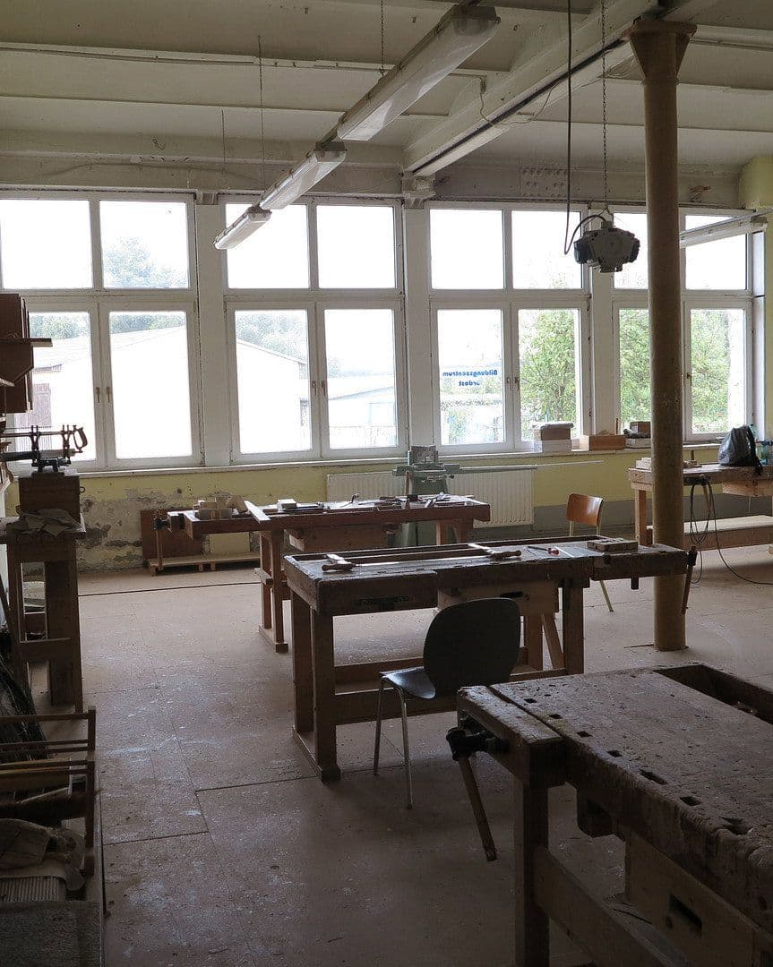 Prodej domu 6.000 m², pozemek 6.000 m², Malchin, Mecklenburg-Vorpommern Prodej domu 6.000 m², pozemek 6.000 m², Malchin, Mecklenburg-Vorpommern