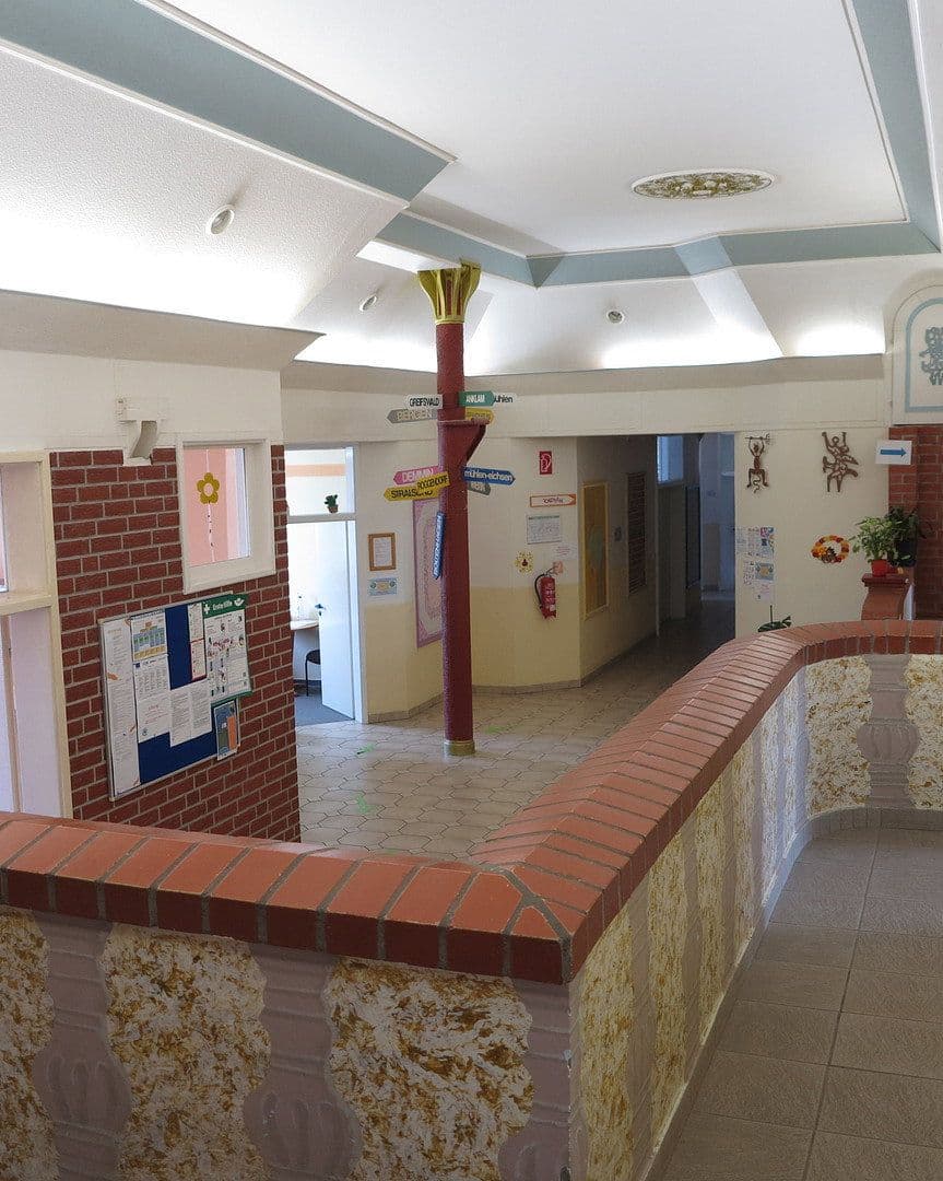 Prodej domu 6.000 m², pozemek 6.000 m², Malchin, Mecklenburg-Vorpommern Prodej domu 6.000 m², pozemek 6.000 m², Malchin, Mecklenburg-Vorpommern
