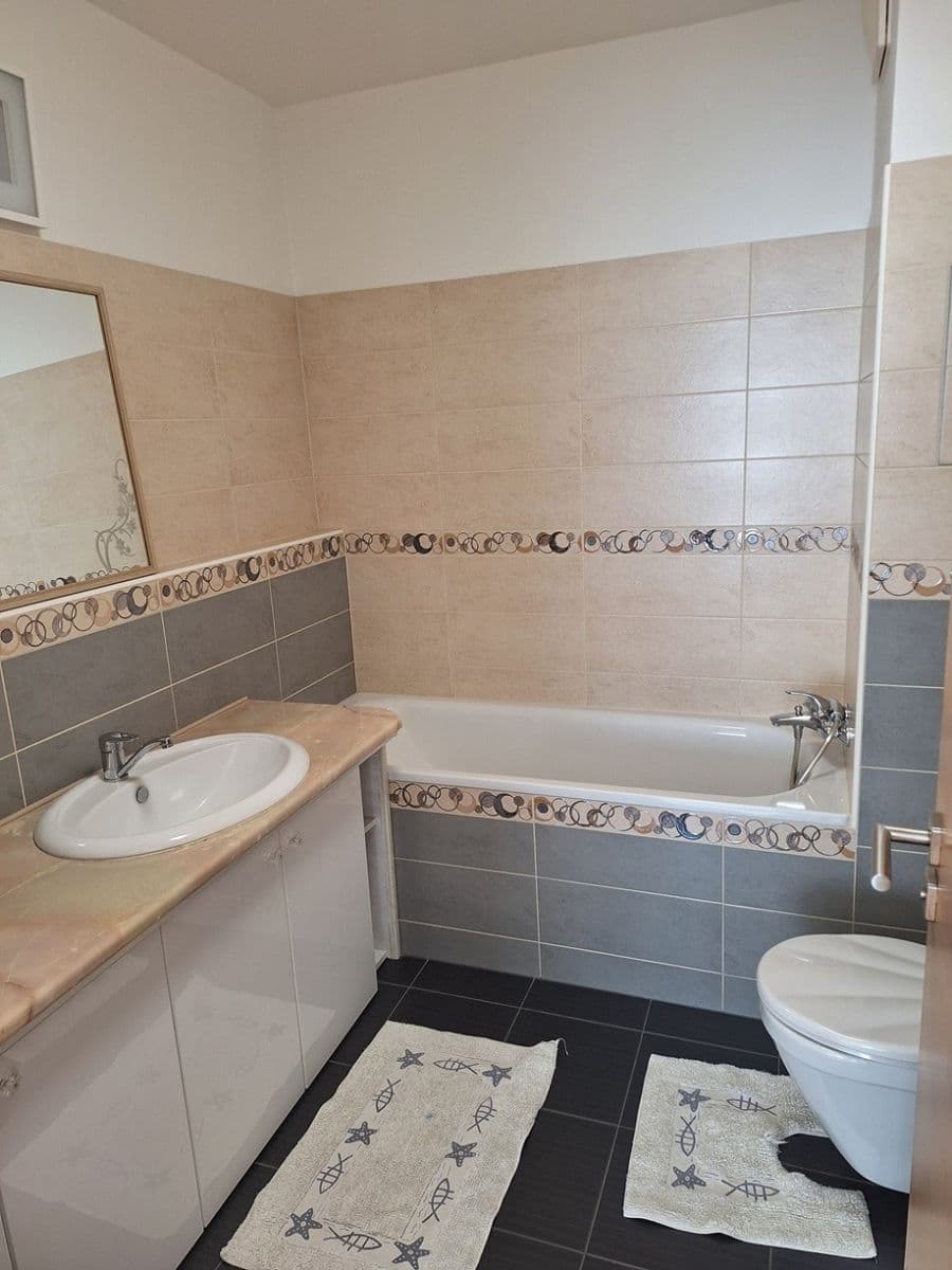 Pronájem bytu 2+kk 60 m², Sousedíkova, Praha, Praha Pronájem bytu 2+kk 60 m², Sousedíkova, Praha, Praha