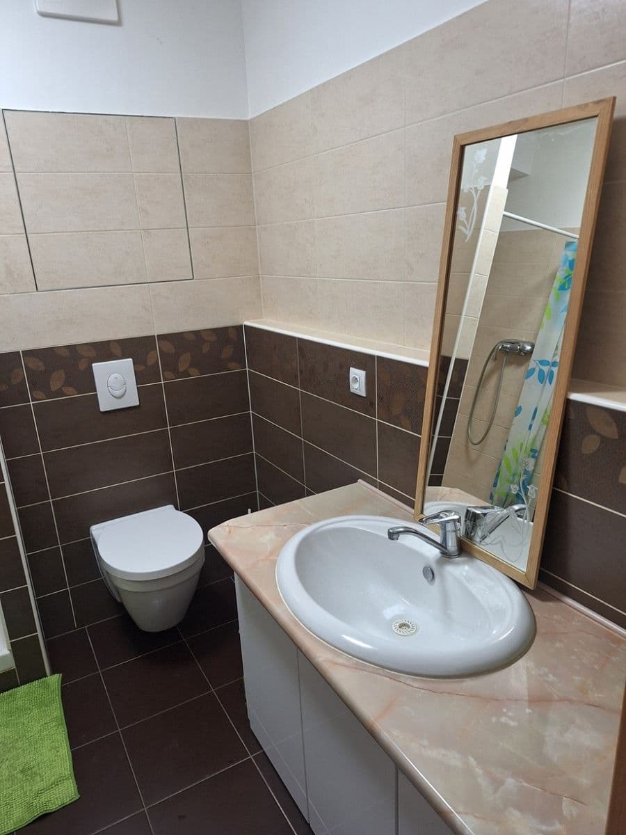 Pronájem bytu 2+kk 60 m², Sousedíkova, Praha, Praha Pronájem bytu 2+kk 60 m², Sousedíkova, Praha, Praha