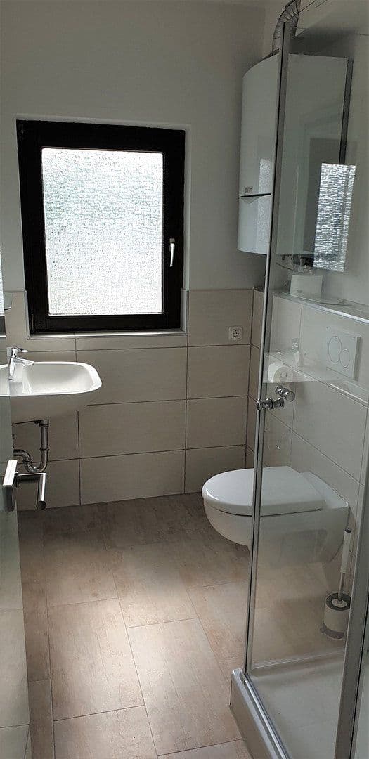Pronájem bytu 2+1 60 m², Rheinuferstr, Neuss, Severní Porýní-Vestfálsko Pronájem bytu 2+1 60 m², Rheinuferstr, Neuss, Severní Porýní-Vestfálsko
