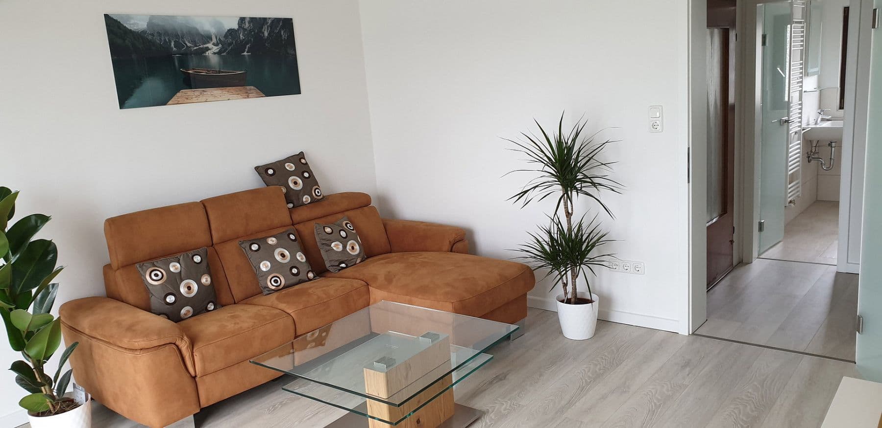 Pronájem bytu 2+1 60 m², Rheinuferstr, Neuss, Severní Porýní-Vestfálsko Pronájem bytu 2+1 60 m², Rheinuferstr, Neuss, Severní Porýní-Vestfálsko