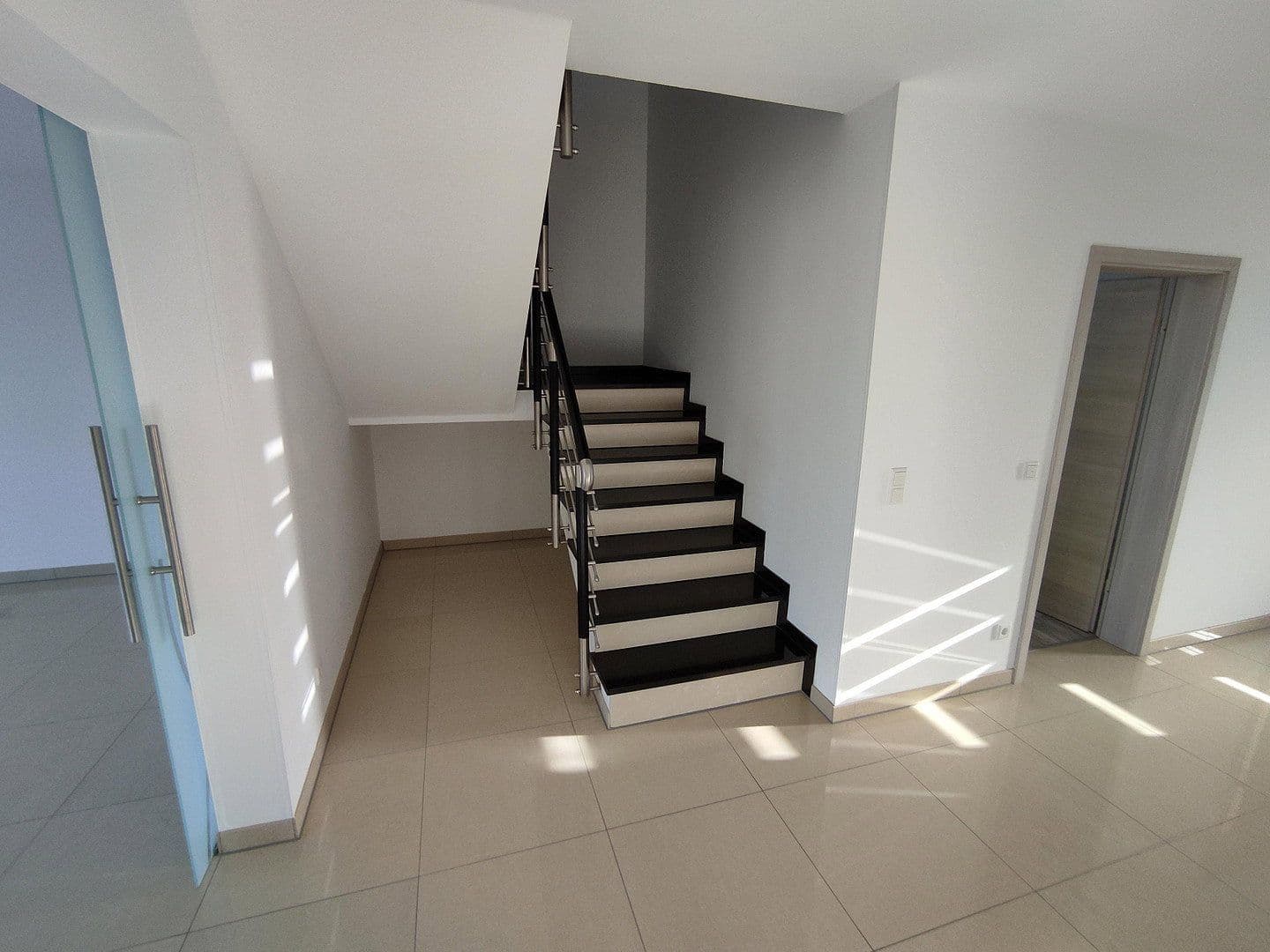 Pronájem domu 145 m², pozemek 317 m², Mechernich, Severní Porýní-Vestfálsko Pronájem domu 145 m², pozemek 317 m², Mechernich, Severní Porýní-Vestfálsko