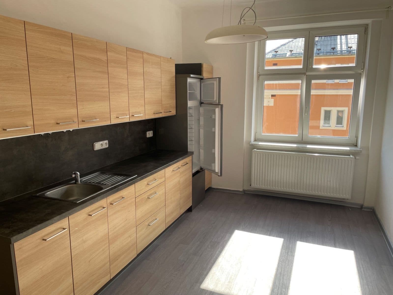 Pronájem bytu 2+1 84 m², Polívkova, Olomouc, Olomoucký kraj Pronájem bytu 2+1 84 m², Polívkova, Olomouc, Olomoucký kraj