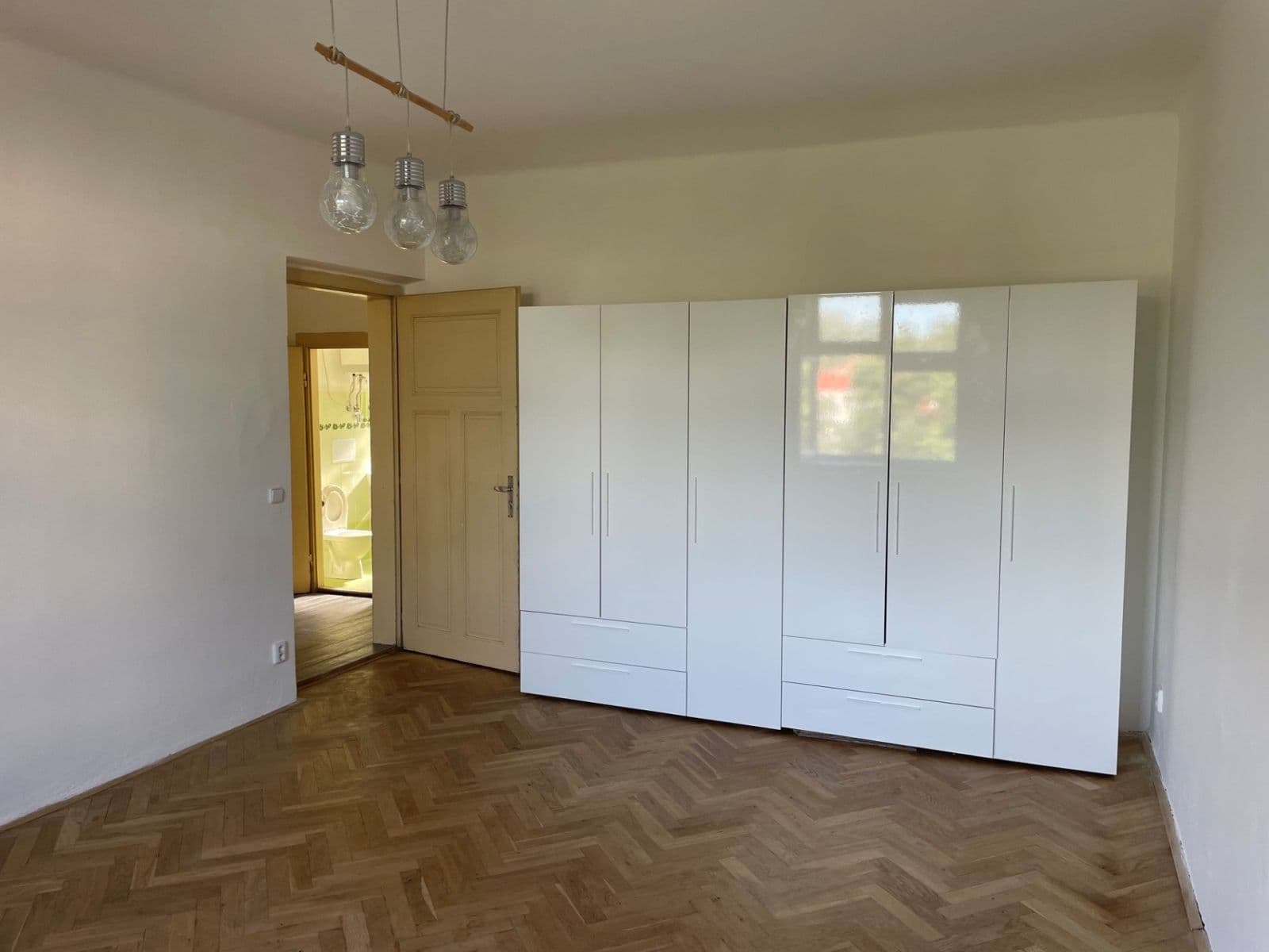 Pronájem bytu 2+1 84 m², Polívkova, Olomouc, Olomoucký kraj Pronájem bytu 2+1 84 m², Polívkova, Olomouc, Olomoucký kraj
