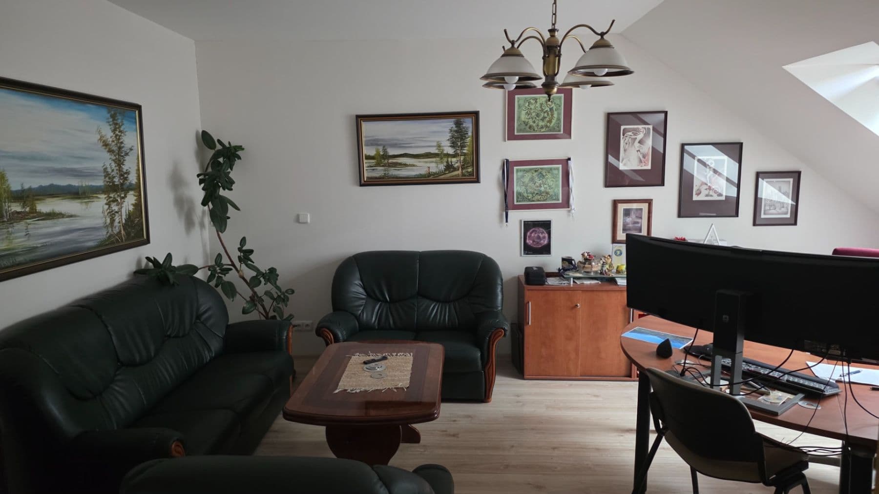 Prodej domu 264 m², pozemek 450 m², Desenská, Praha, Praha Prodej domu 264 m², pozemek 450 m², Desenská, Praha, Praha