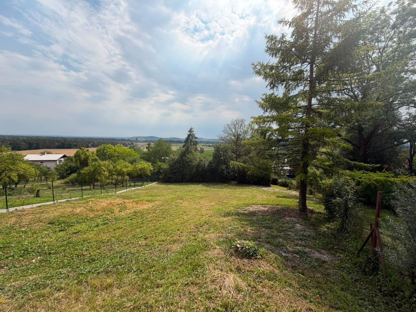 Prodej pozemku 865 m², Konárovice, Středočeský kraj Prodej pozemku 865 m², Konárovice, Středočeský kraj
