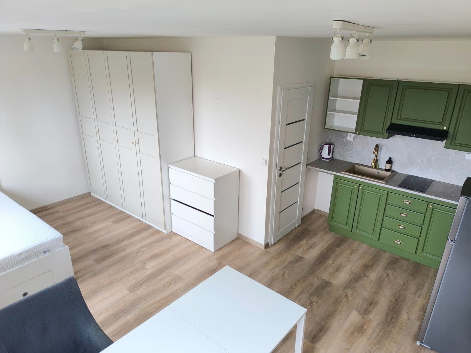 Pronájem bytu 23 m², Litvínovská, Praha, Praha Pronájem bytu 23 m², Litvínovská, Praha, Praha