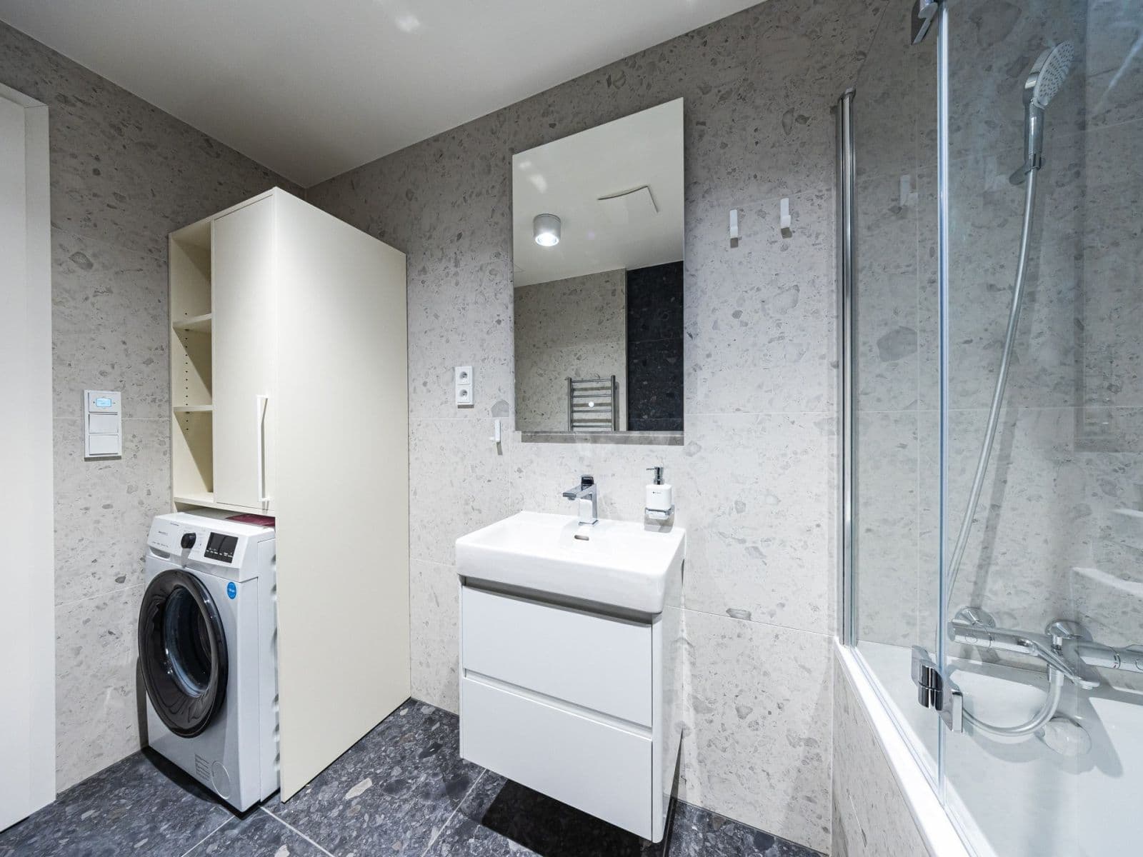 Pronájem bytu 2+kk 43 m², Sázavská, Praha, Praha Pronájem bytu 2+kk 43 m², Sázavská, Praha, Praha