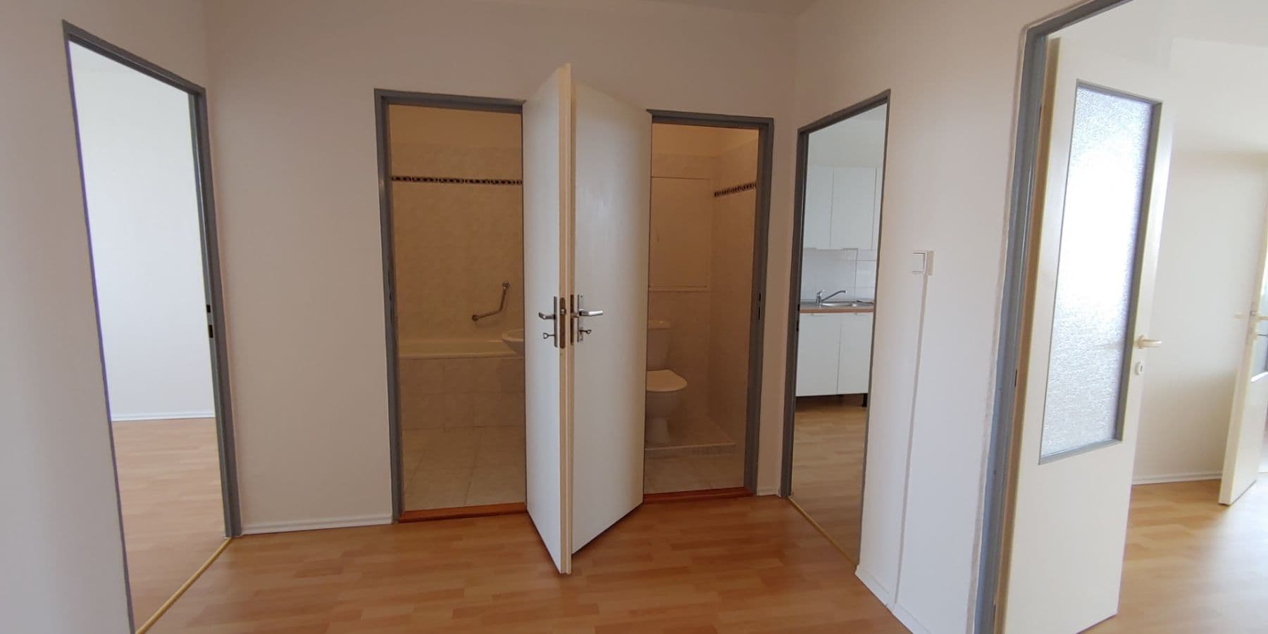 Prodej bytu 3+1 70 m², Krausova, Praha, Praha Prodej bytu 3+1 70 m², Krausova, Praha, Praha