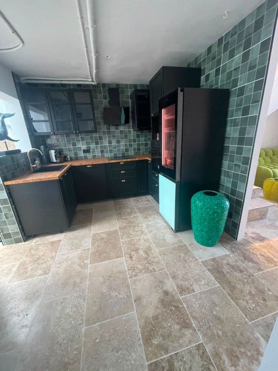 Prodej domu 87 m², pozemek 140 m², náměstí Jiřího z Poděbrad, Praha, Praha Prodej domu 87 m², pozemek 140 m², náměstí Jiřího z Poděbrad, Praha, Praha