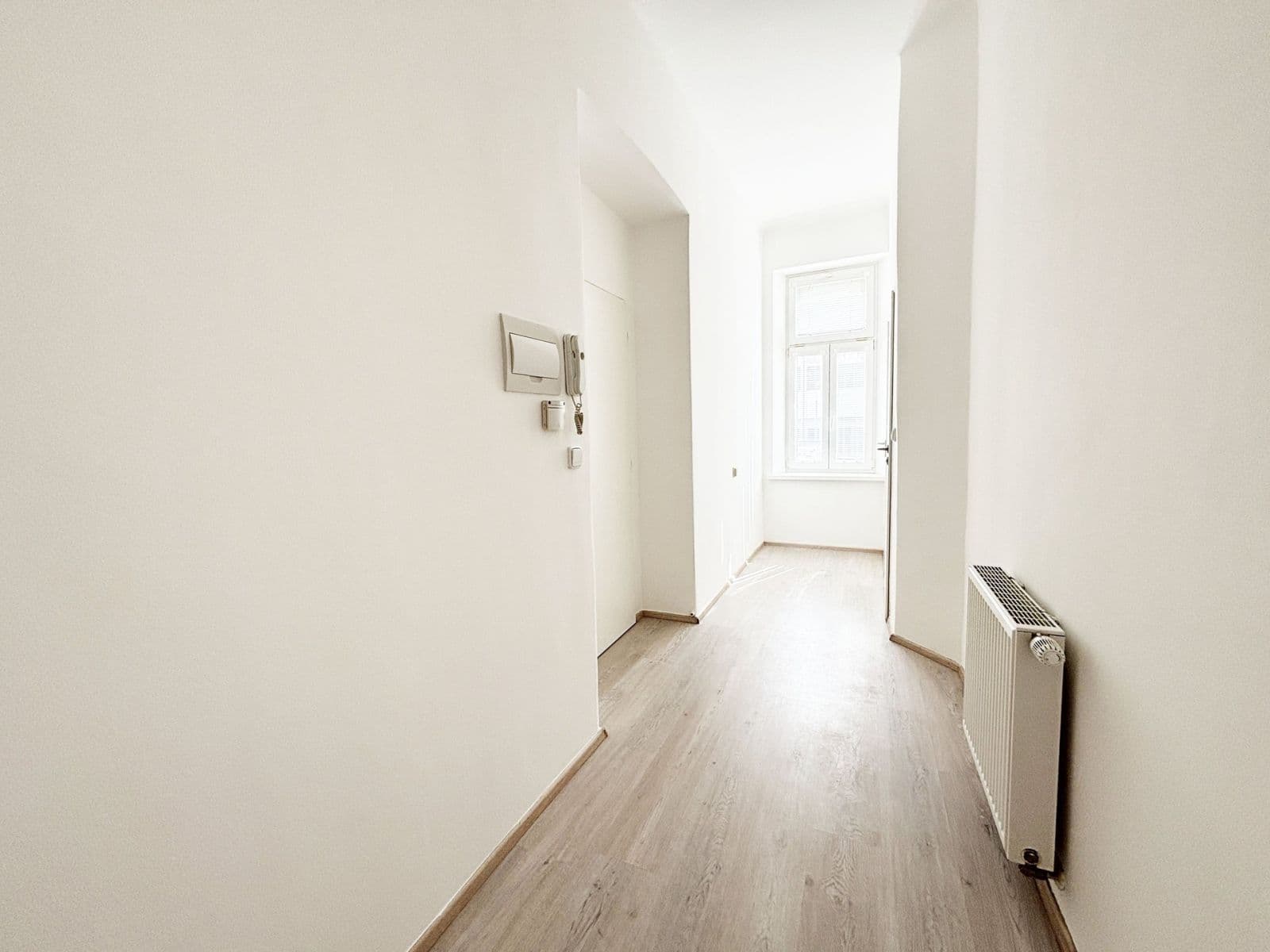 Pronájem bytu 1+1 55 m², Husova, Plzeň, Plzeňský kraj Pronájem bytu 1+1 55 m², Husova, Plzeň, Plzeňský kraj