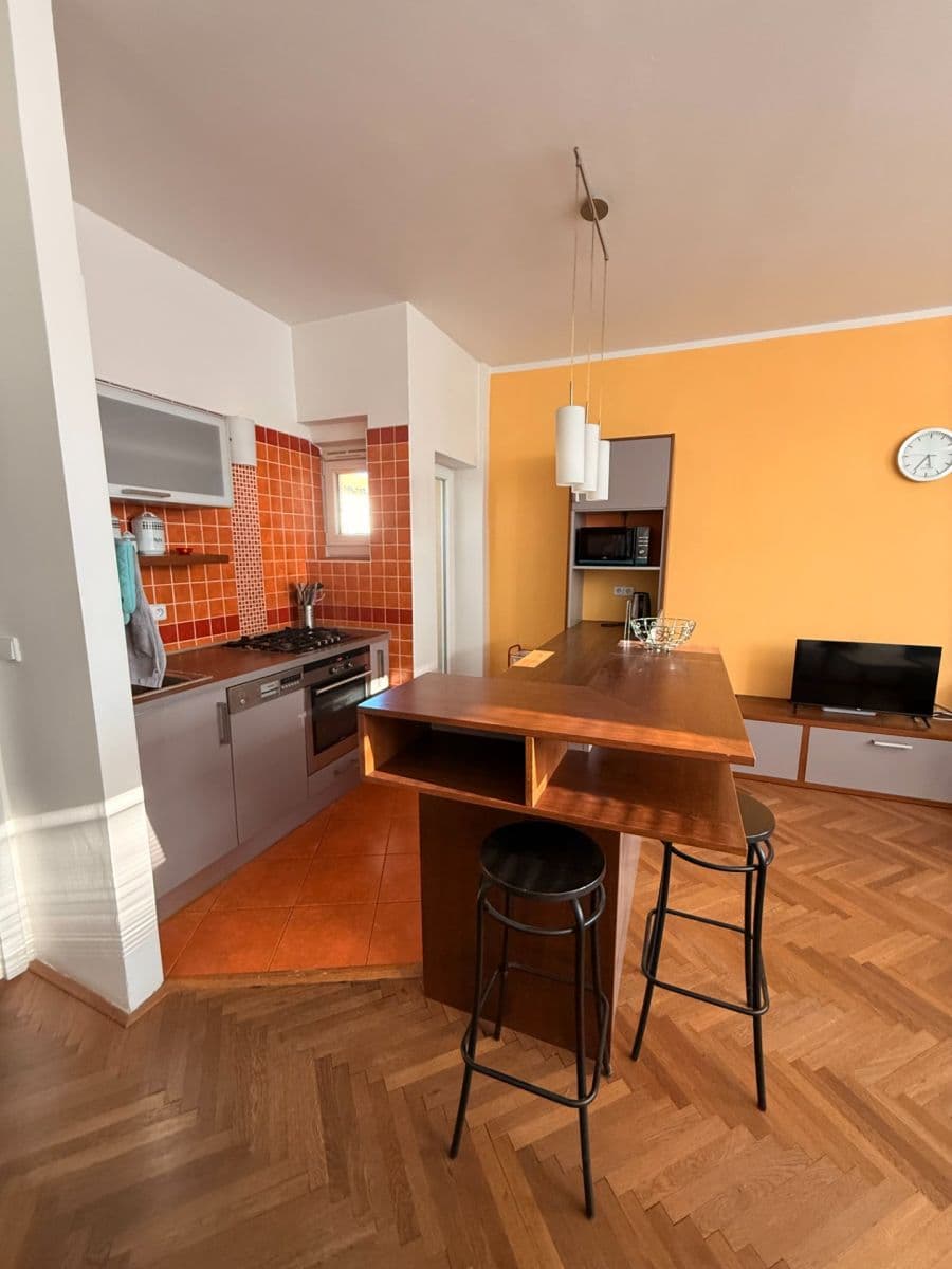 Pronájem bytu 2+kk 50 m², Vršovická, Praha, Praha Pronájem bytu 2+kk 50 m², Vršovická, Praha, Praha