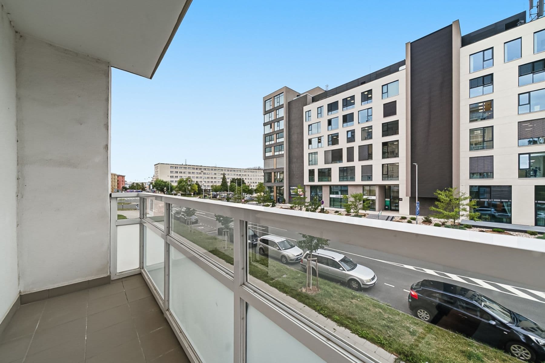 Prodej bytu 3+1 62 m², tř. Kosmonautů, Olomouc, Olomoucký kraj Prodej bytu 3+1 62 m², tř. Kosmonautů, Olomouc, Olomoucký kraj