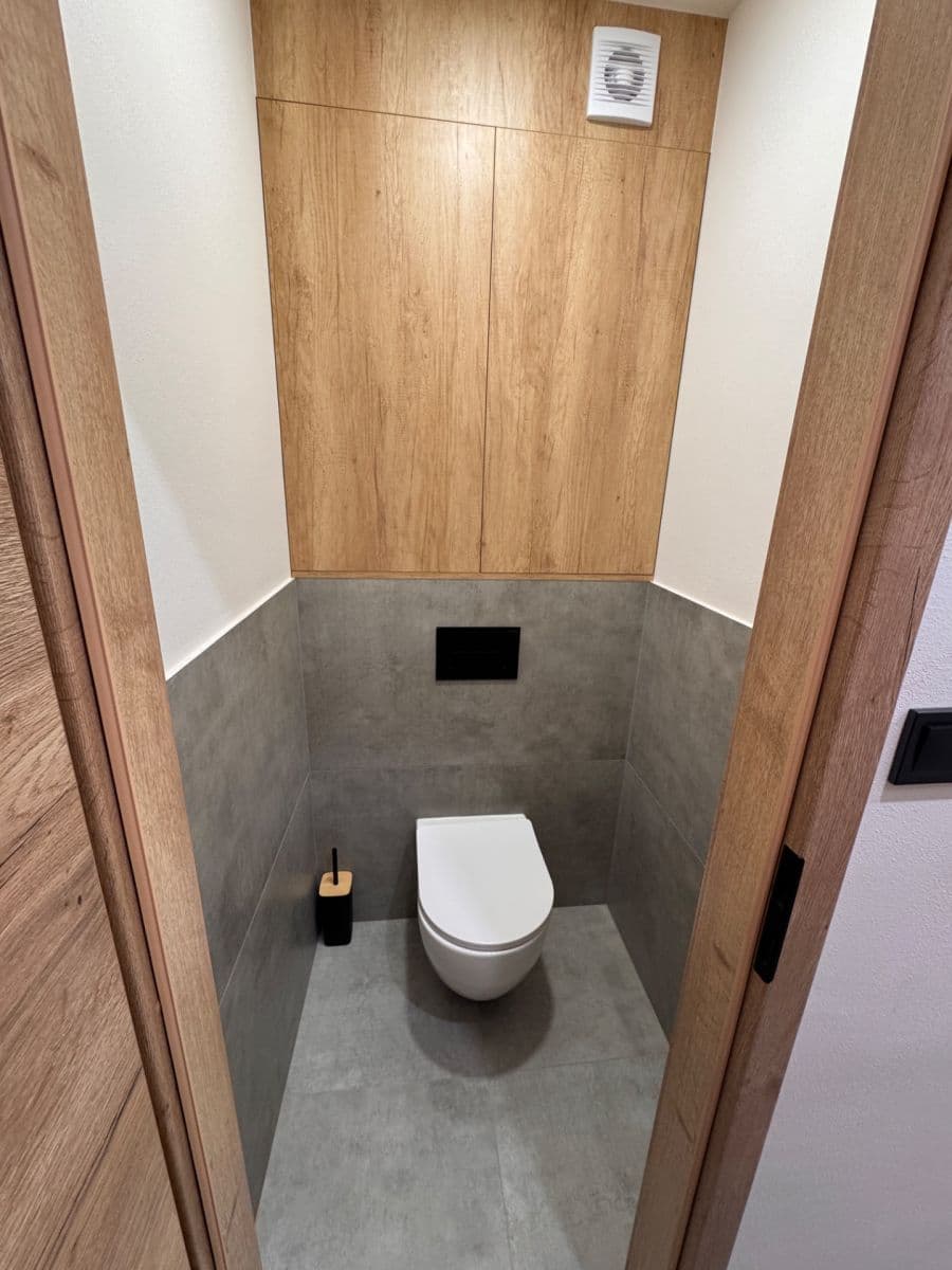 Pronájem bytu 2+1 58 m², Husova čtvrť, Rosice, Jihomoravský kraj Pronájem bytu 2+1 58 m², Husova čtvrť, Rosice, Jihomoravský kraj