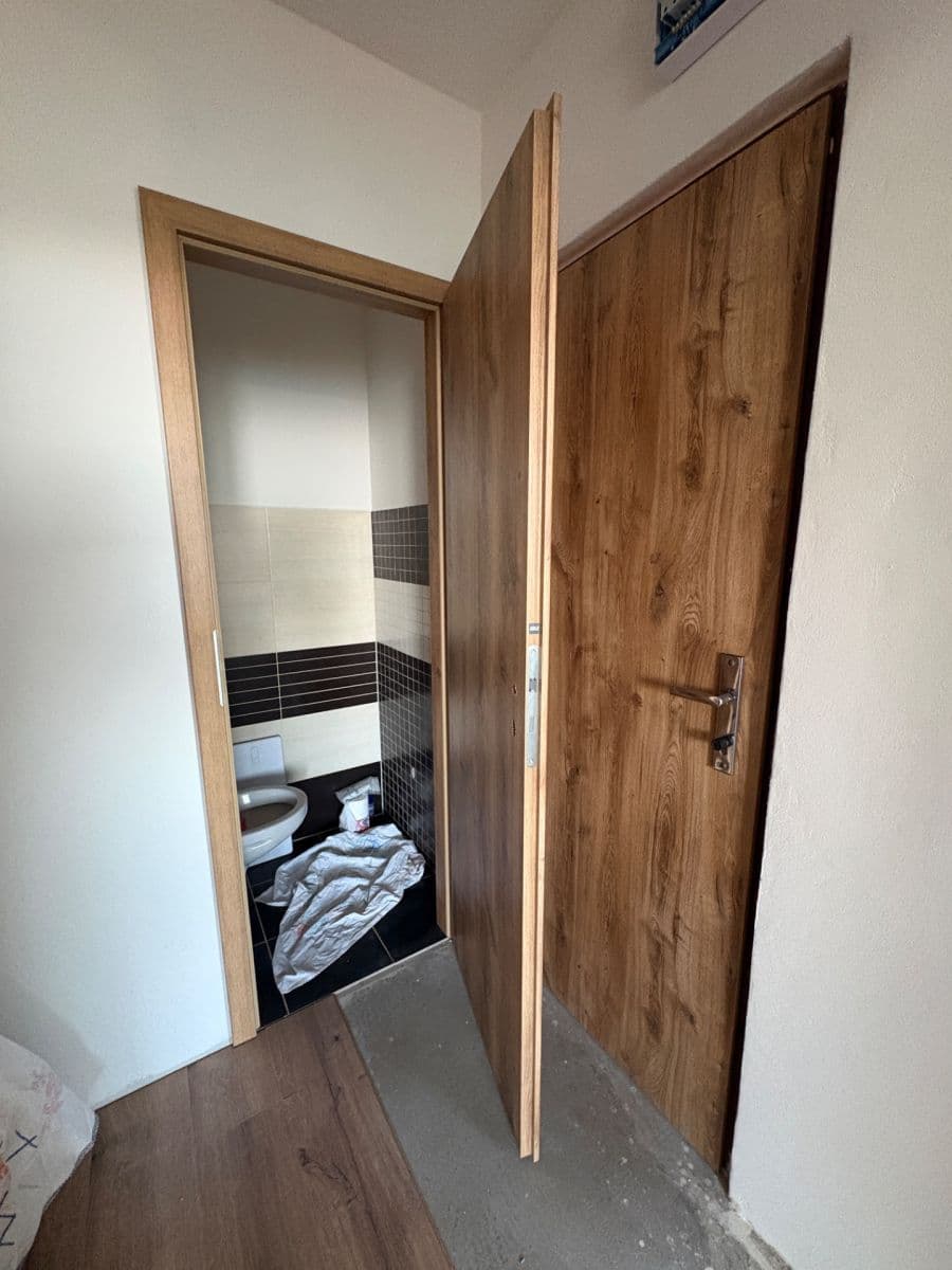 Pronájem bytu 2+1 55 m², Polní, Ivančice, Jihomoravský kraj Pronájem bytu 2+1 55 m², Polní, Ivančice, Jihomoravský kraj