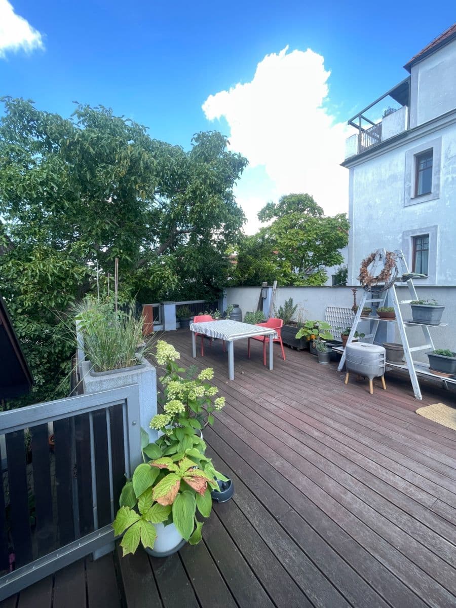 Pronájem bytu 2+1 65 m², Révová, Praha, Praha Pronájem bytu 2+1 65 m², Révová, Praha, Praha