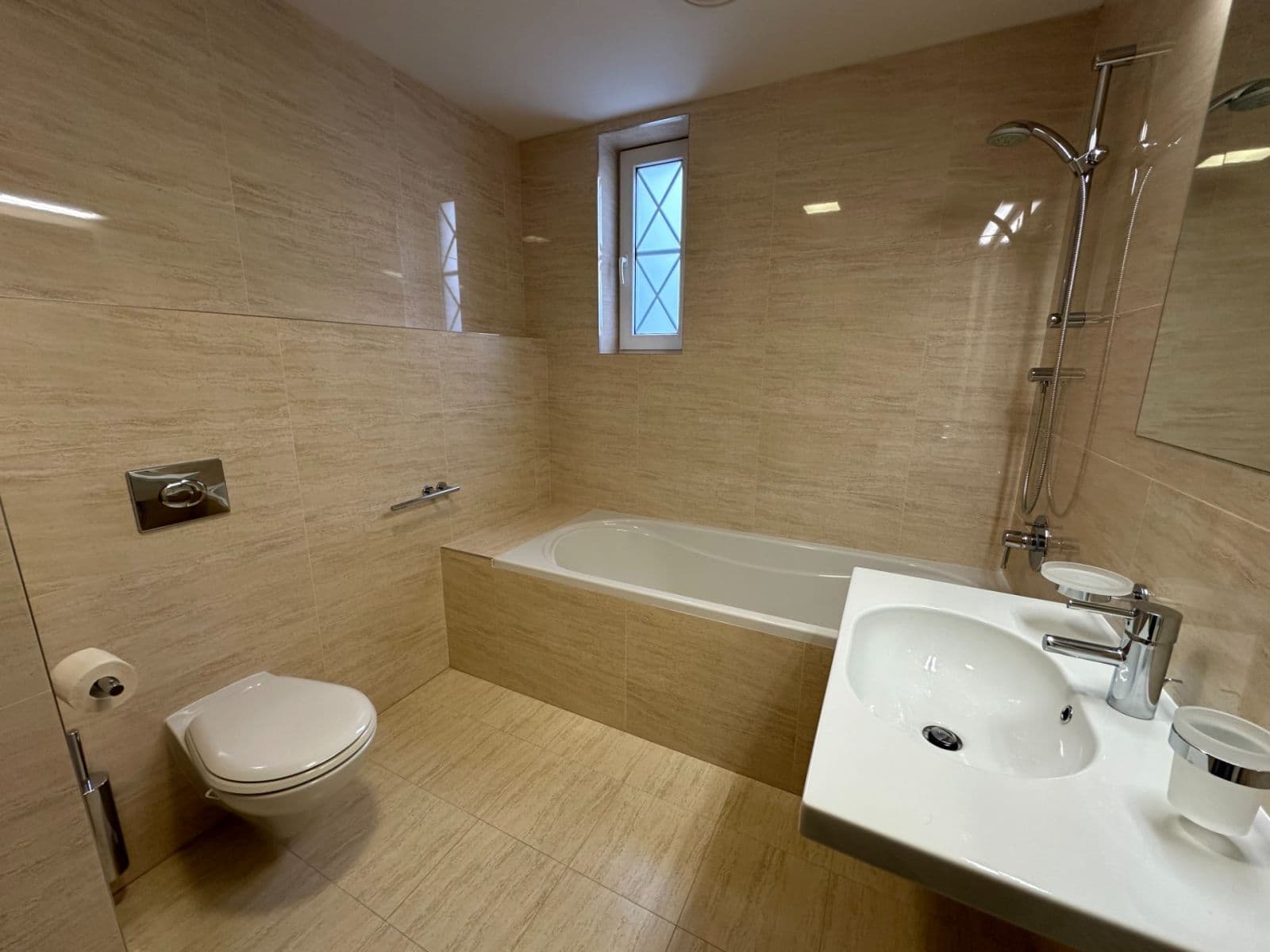 Prodej bytu 2+kk 61 m², Špindlerův Mlýn, Královéhradecký kraj Prodej bytu 2+kk 61 m², Špindlerův Mlýn, Královéhradecký kraj