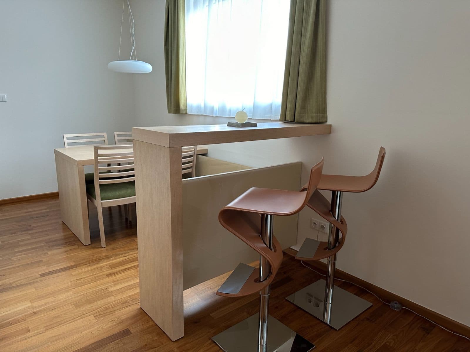 Prodej bytu 2+kk 61 m², Špindlerův Mlýn, Královéhradecký kraj Prodej bytu 2+kk 61 m², Špindlerův Mlýn, Královéhradecký kraj