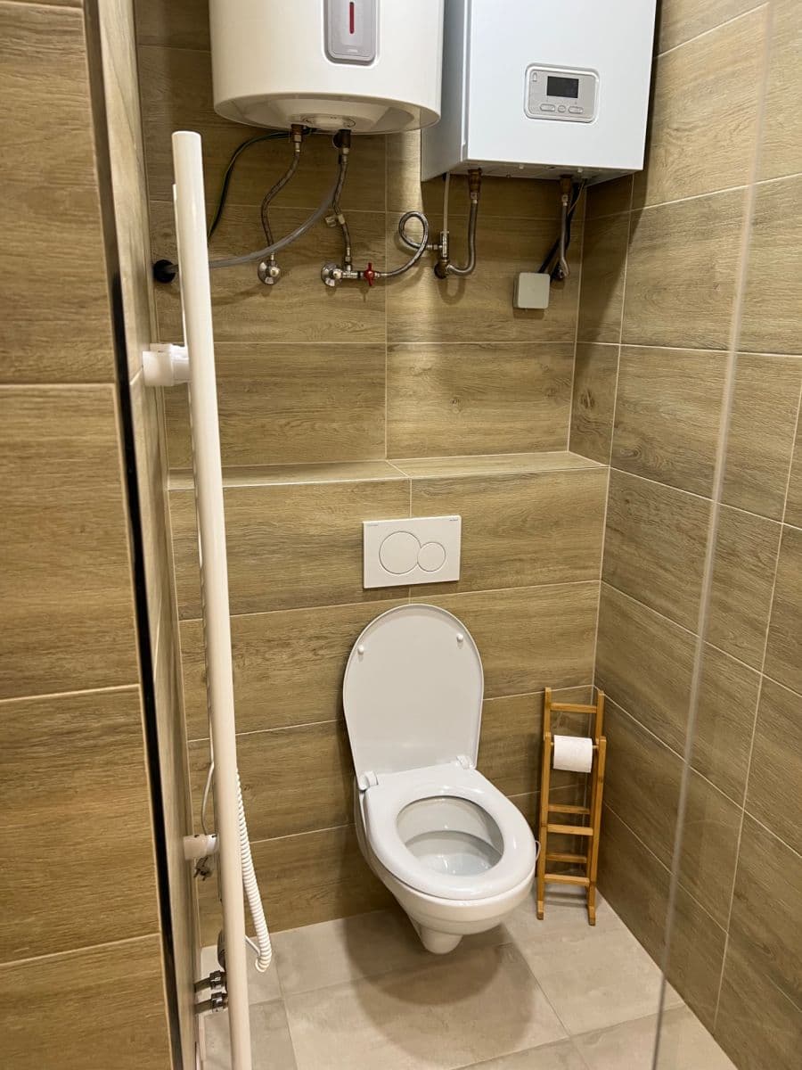 Pronájem bytu 1+1 41 m², Světická, Praha, Praha Pronájem bytu 1+1 41 m², Světická, Praha, Praha