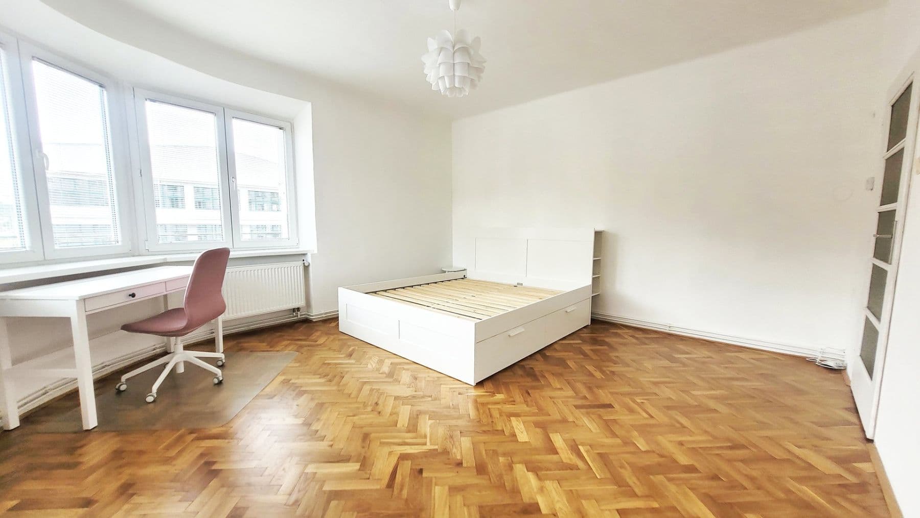 Pronájem bytu 2+kk 45 m², Kolbenova, Praha, Praha Pronájem bytu 2+kk 45 m², Kolbenova, Praha, Praha