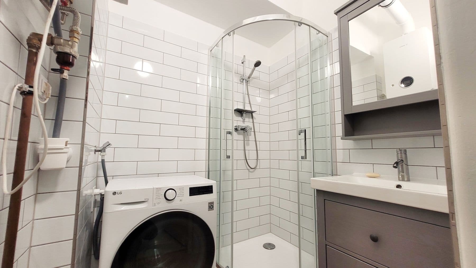 Pronájem bytu 2+kk 45 m², Kolbenova, Praha, Praha Pronájem bytu 2+kk 45 m², Kolbenova, Praha, Praha