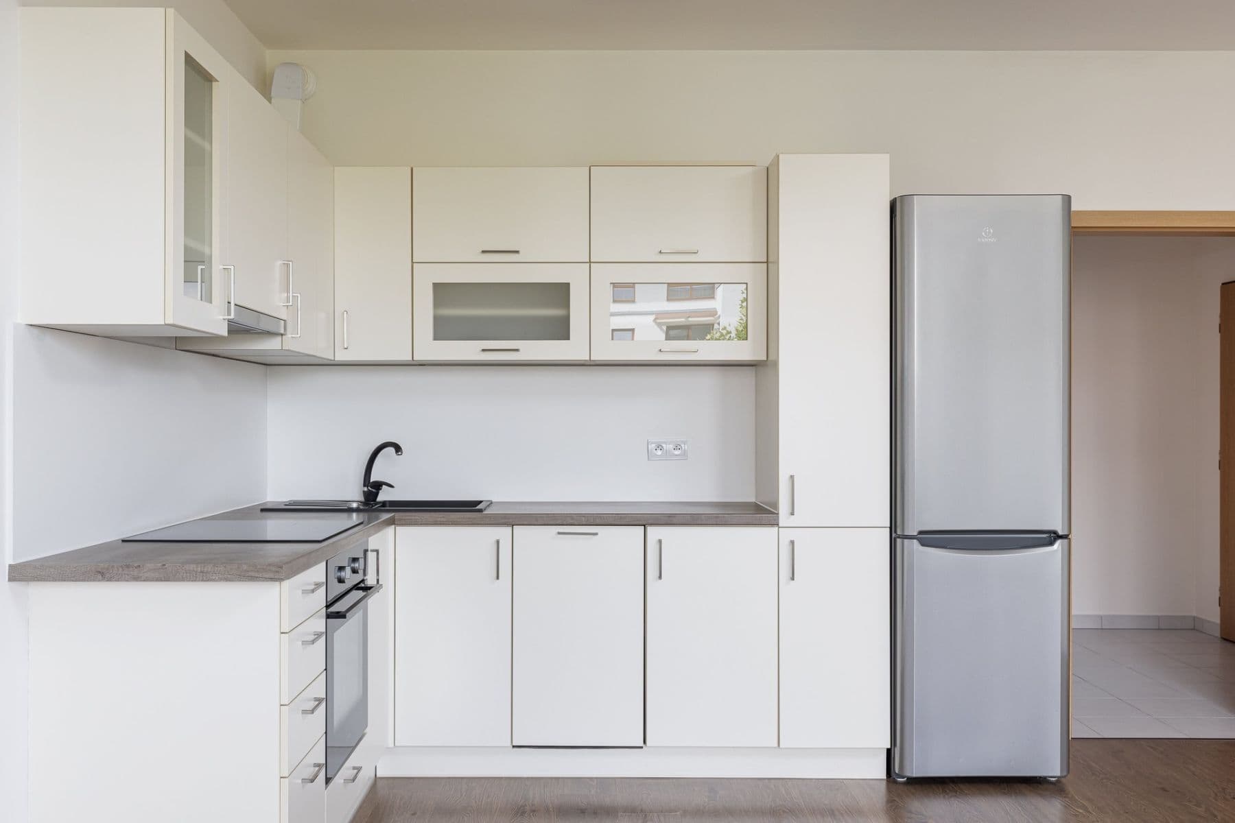 Pronájem bytu 1+kk 37 m², Theinova, Praha, Praha Pronájem bytu 1+kk 37 m², Theinova, Praha, Praha