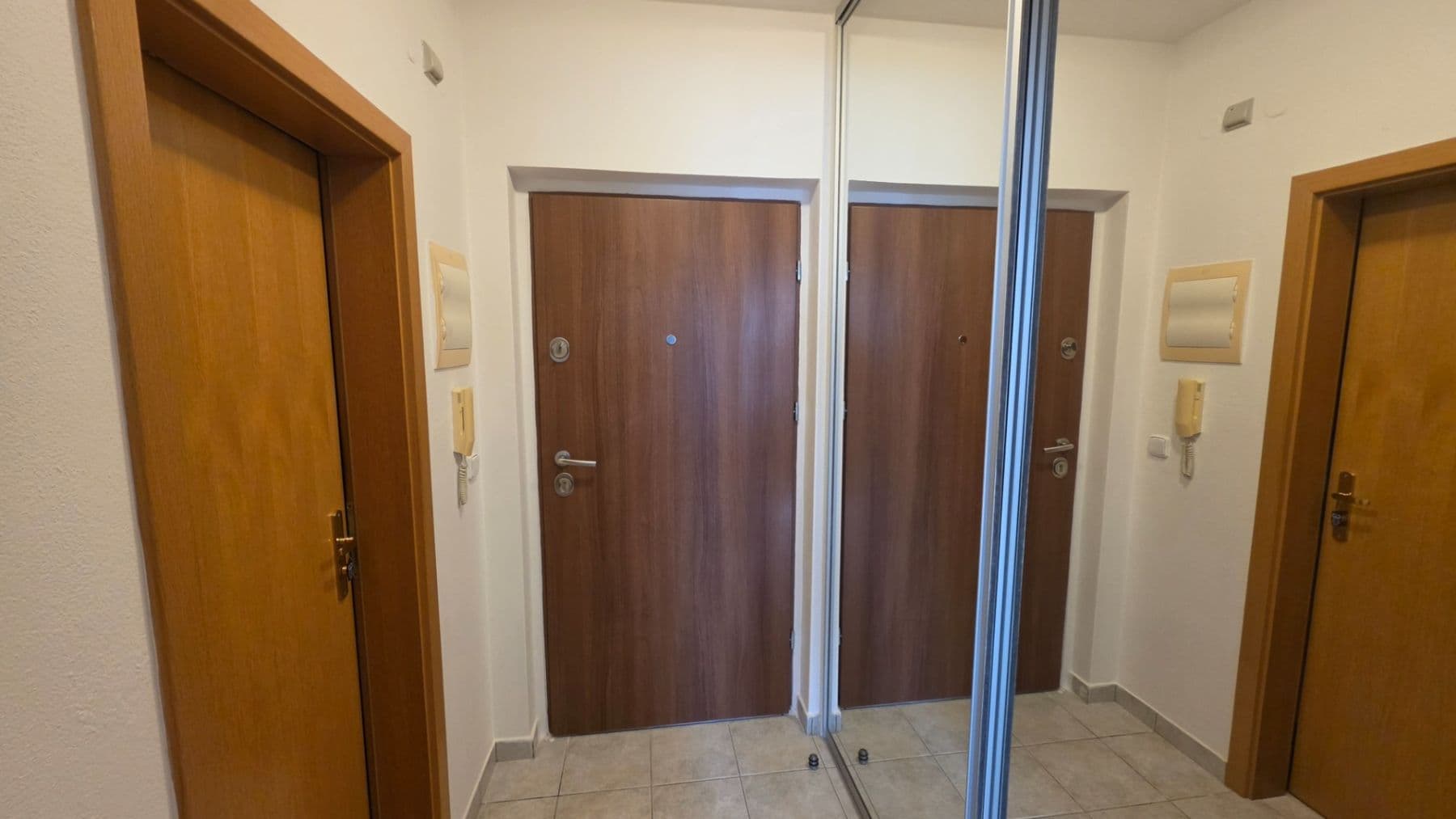 Pronájem bytu 1+kk 30 m², Počernická, Praha, Praha Pronájem bytu 1+kk 30 m², Počernická, Praha, Praha