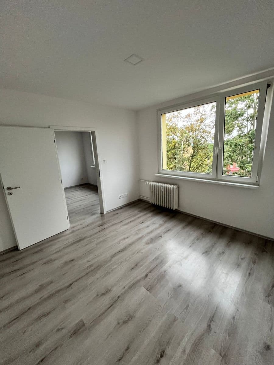 Pronájem bytu 4+1 75 m², Růžovka, Litoměřice, Ústecký kraj Pronájem bytu 4+1 75 m², Růžovka, Litoměřice, Ústecký kraj