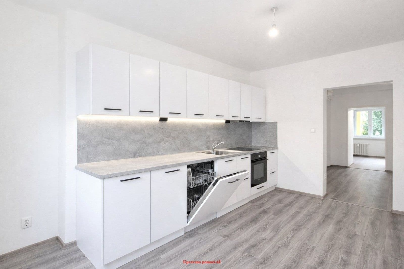 Pronájem bytu 3+1 70 m², Hlavní třída, Havířov, Moravskoslezský kraj Pronájem bytu 3+1 70 m², Hlavní třída, Havířov, Moravskoslezský kraj