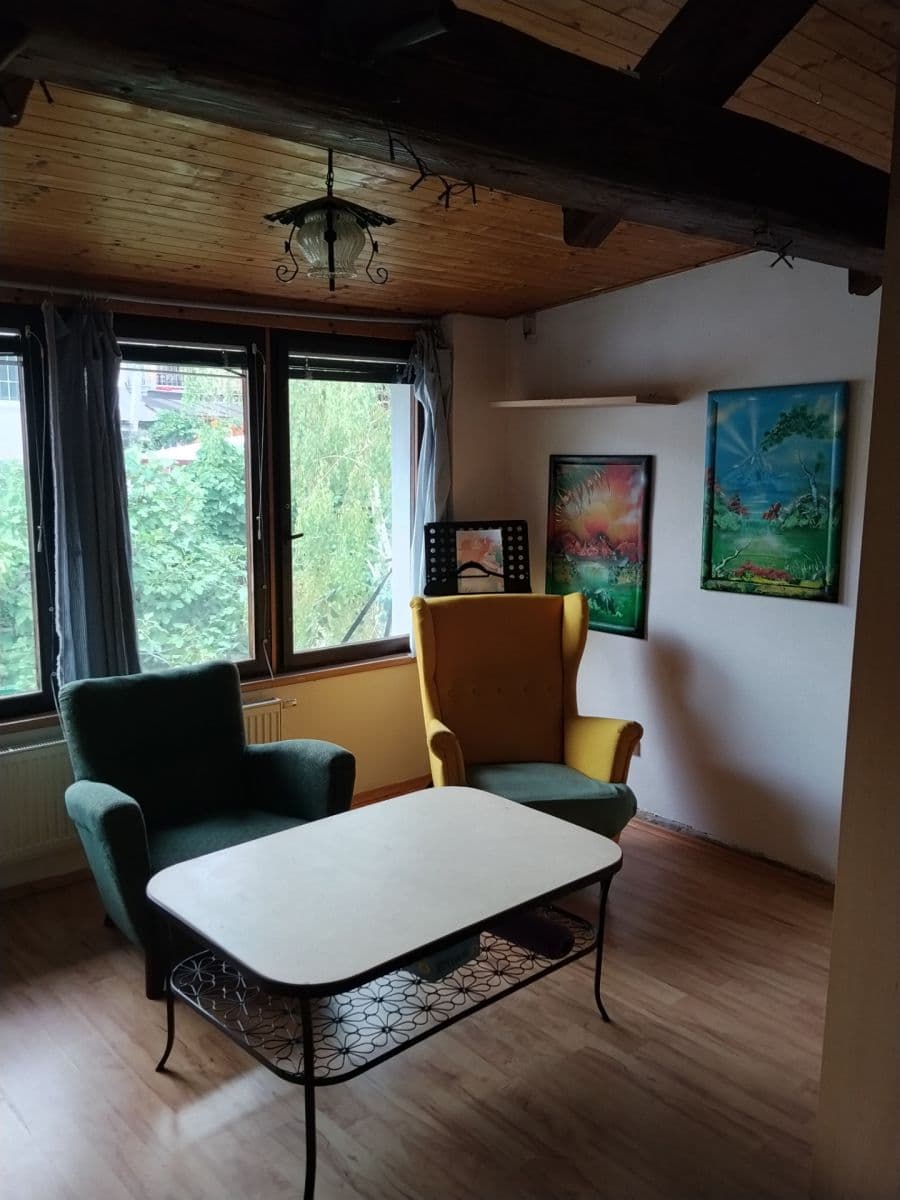 Pronájem bytu 2+kk 38 m², Okrouhlická, Praha, Praha Pronájem bytu 2+kk 38 m², Okrouhlická, Praha, Praha