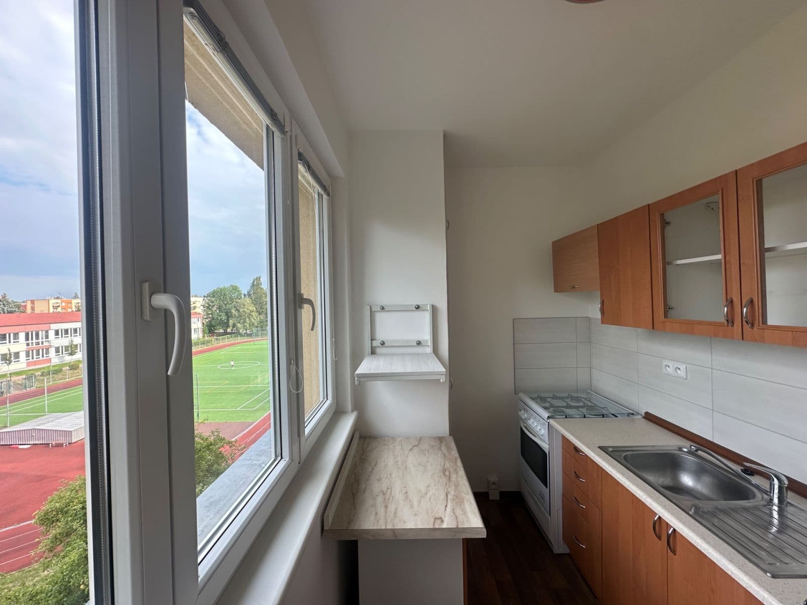 Pronájem bytu 2+1 50 m², Páleníčkova, Kroměříž, Zlínský kraj Pronájem bytu 2+1 50 m², Páleníčkova, Kroměříž, Zlínský kraj