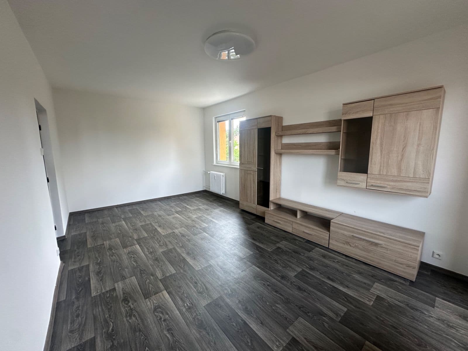 Pronájem bytu 2+1 50 m², Páleníčkova, Kroměříž, Zlínský kraj Pronájem bytu 2+1 50 m², Páleníčkova, Kroměříž, Zlínský kraj