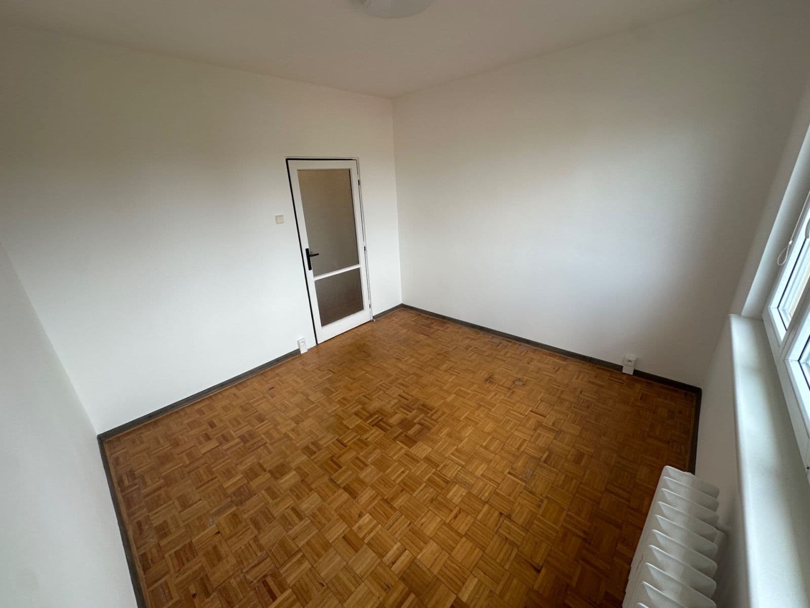 Pronájem bytu 2+1 50 m², Páleníčkova, Kroměříž, Zlínský kraj Pronájem bytu 2+1 50 m², Páleníčkova, Kroměříž, Zlínský kraj