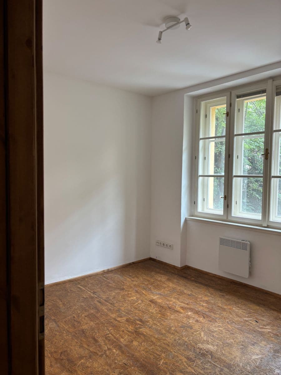 Pronájem bytu 2+1 45 m², Žerotínova, Praha, Praha Pronájem bytu 2+1 45 m², Žerotínova, Praha, Praha