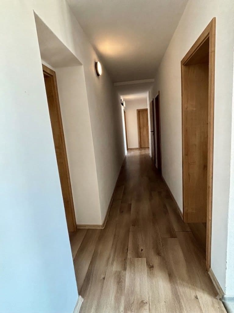 Prodej domu 283 m², pozemek 2.138 m², Rovná, Jihočeský kraj Prodej domu 283 m², pozemek 2.138 m², Rovná, Jihočeský kraj